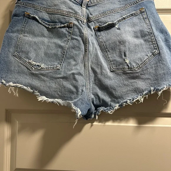 3 Pairs- Abercrombie & Fitch Distressed Denim Women Shorts - Picture 2 of 9